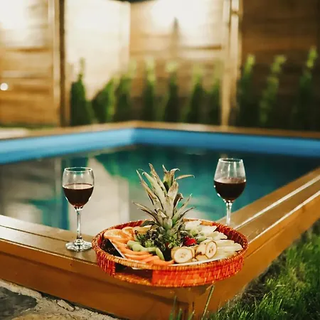 Serenity Garden Villa *